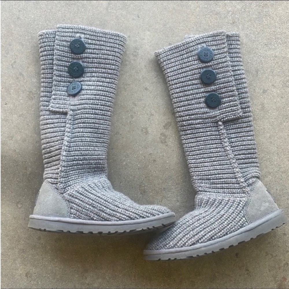UGG 5819 Classic Cardy Sweater Knit Gray Foldover Button Boots Comfy Cozy size 6